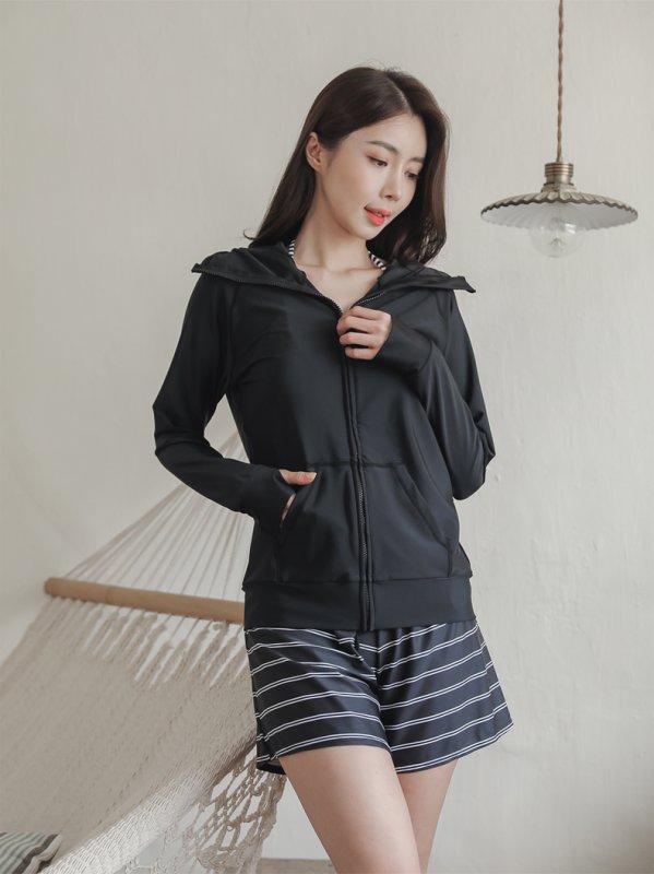 画像9: ハイネック帽子舌付きUVカットラッシュガード（男女兼用） (9)