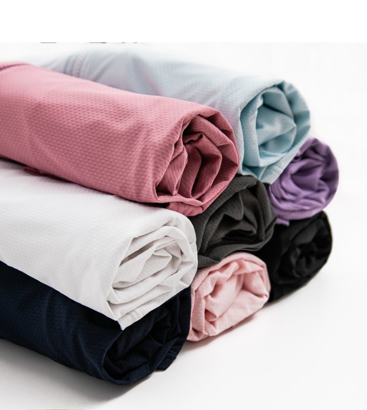 画像8: ハイネックハット付きUVカットヒンヤリ 特殊素材ラッシュガード (8)