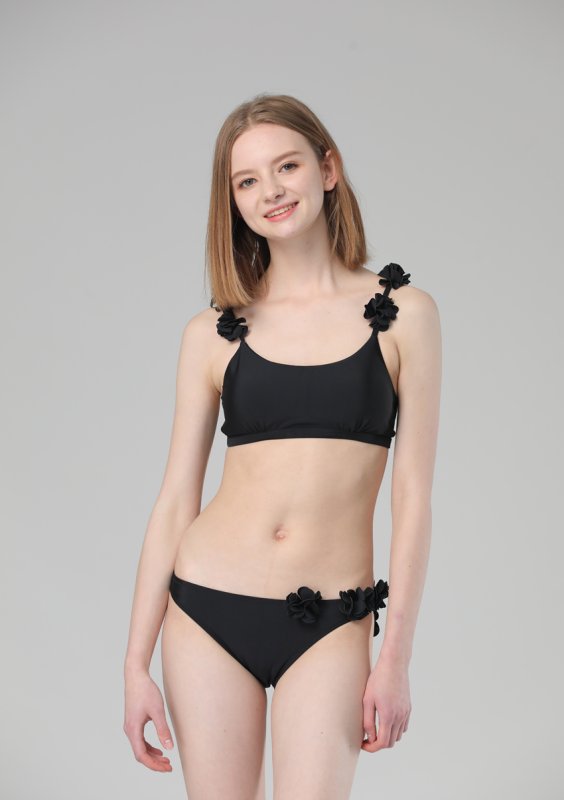 画像12: 肩フリル花つけビキニ２点セット水着 (12)