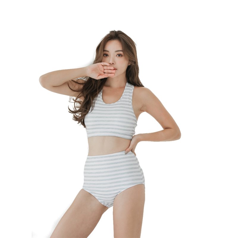 画像9: ラッシュガード　ショットパンツ　スポーツブラ　ショーツ　水着体系カバー　４点セット (9)