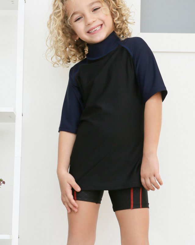 画像2: 男児半袖シンプル水着ウェア　ッシュガード キッズ 半袖 ハイネック UVカット 半袖シャツ 水着 tシャツ スイムウェア スポーツシャツ ジュニア 水陸両用 吸湿速乾 [SL1920] (2)